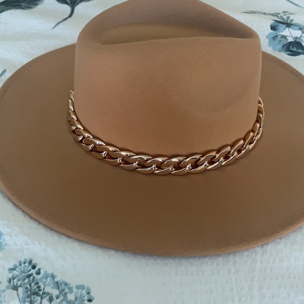 Hat - Picture 3 of 3